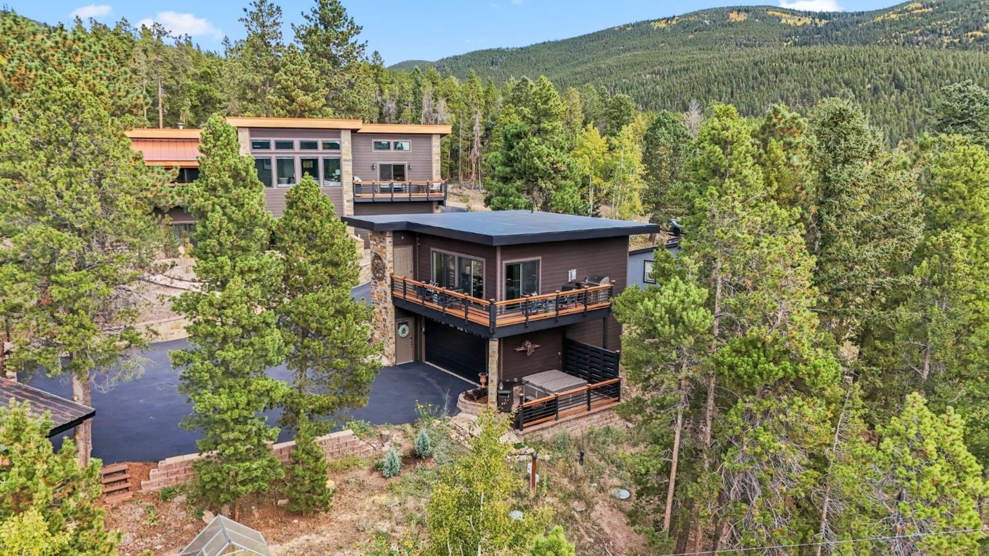 Treehouse 1Br With Hot Tub Home Black Hawk Exterior foto
